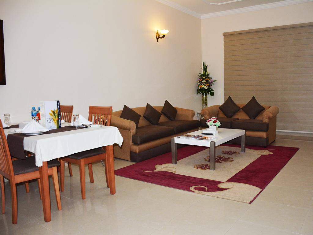 President Suites Apartments Manama Ngoại thất bức ảnh