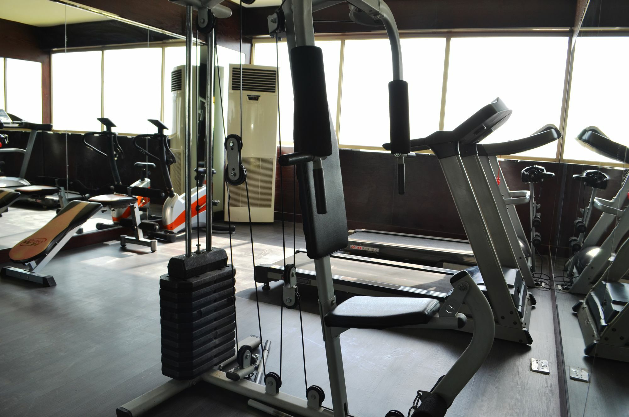 President Suites Apartments Manama Ngoại thất bức ảnh